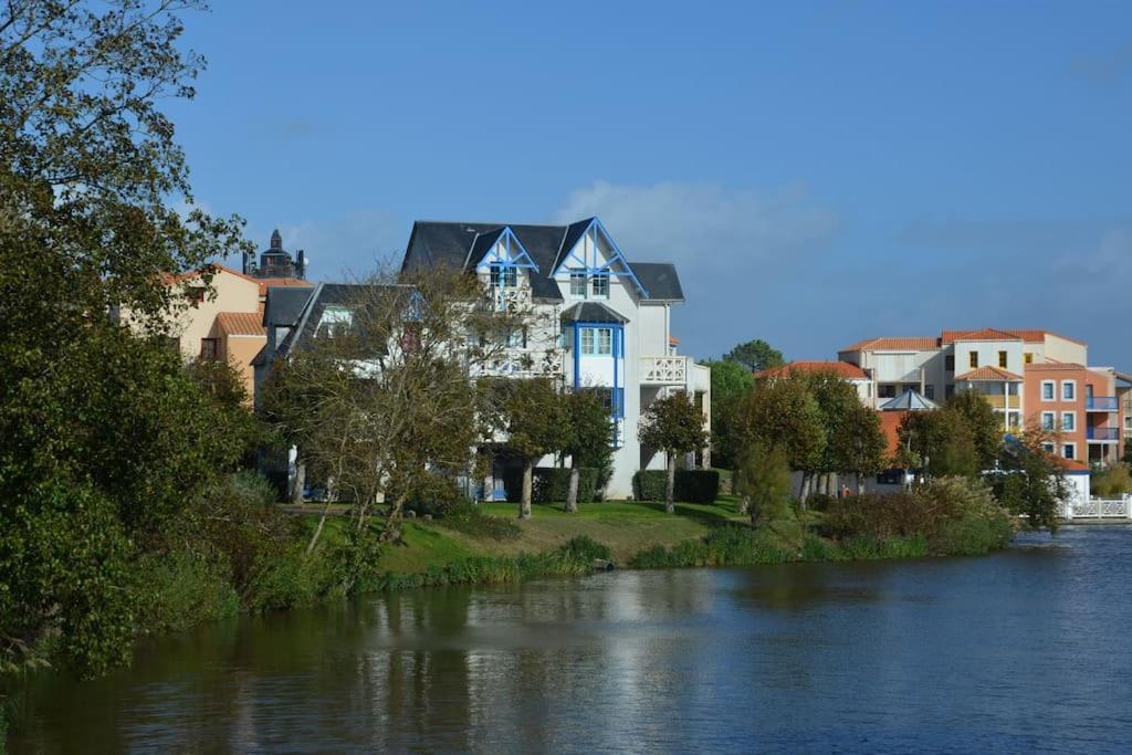 A Port Bourgenay, Vue Sur Lac, Au Pied D'un Parc Aquatique Appartement *